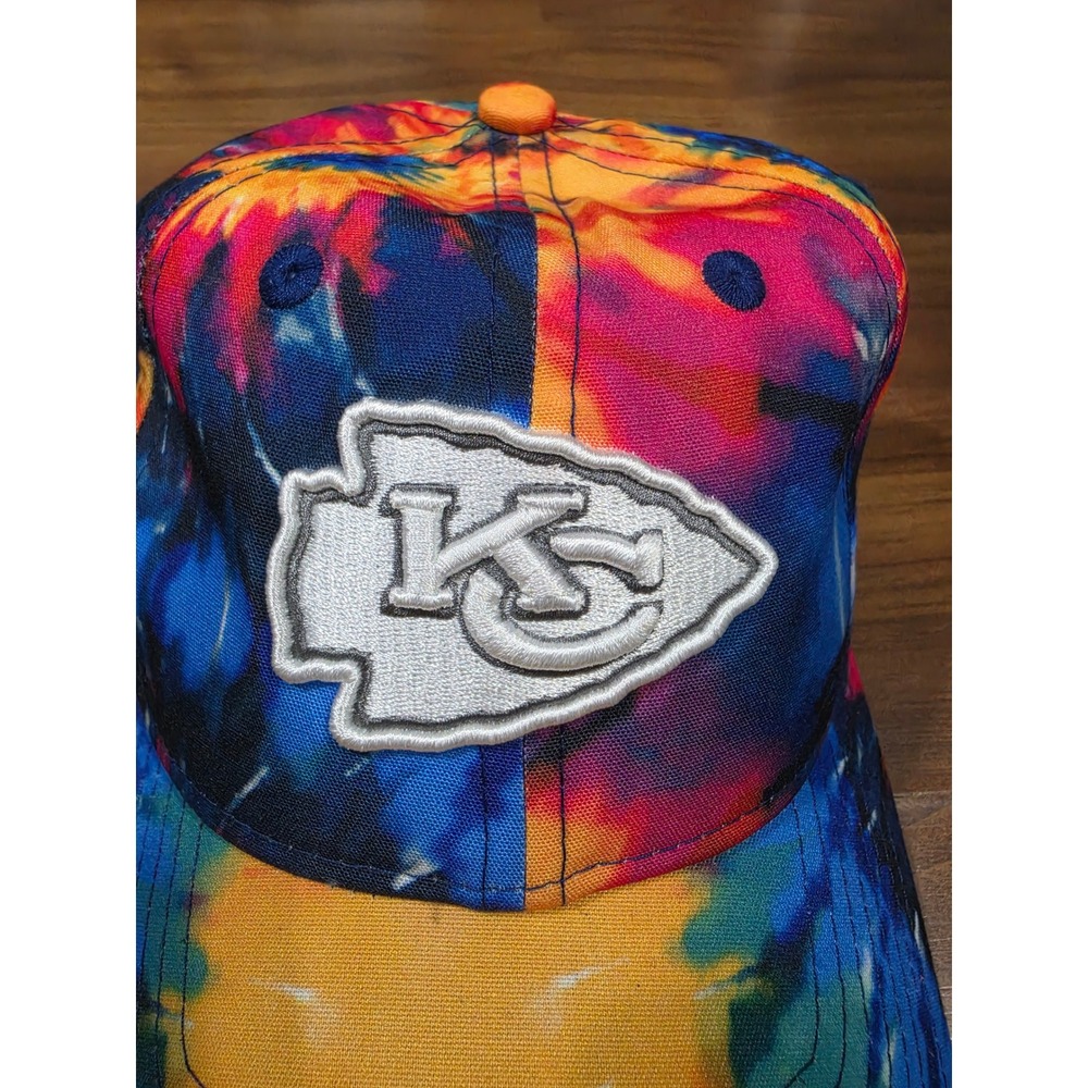New Era Hat Women OS Multicolor NFL KC Chiefs Crucial Catch TieDye - Picture 2 of 4